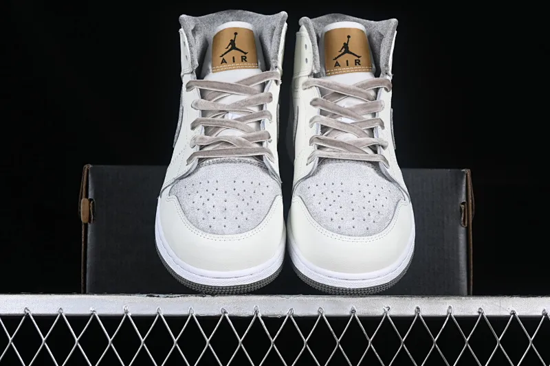 All categories Air Jordan Jordan series basketball shoes Air Jordan 1 Mid G version pure original Air Jordan 1 Mid AJ1 Joe 1 rice gray Chinese culture casual sneakers FB9899-100